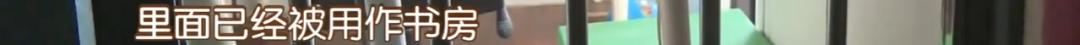 DƬ